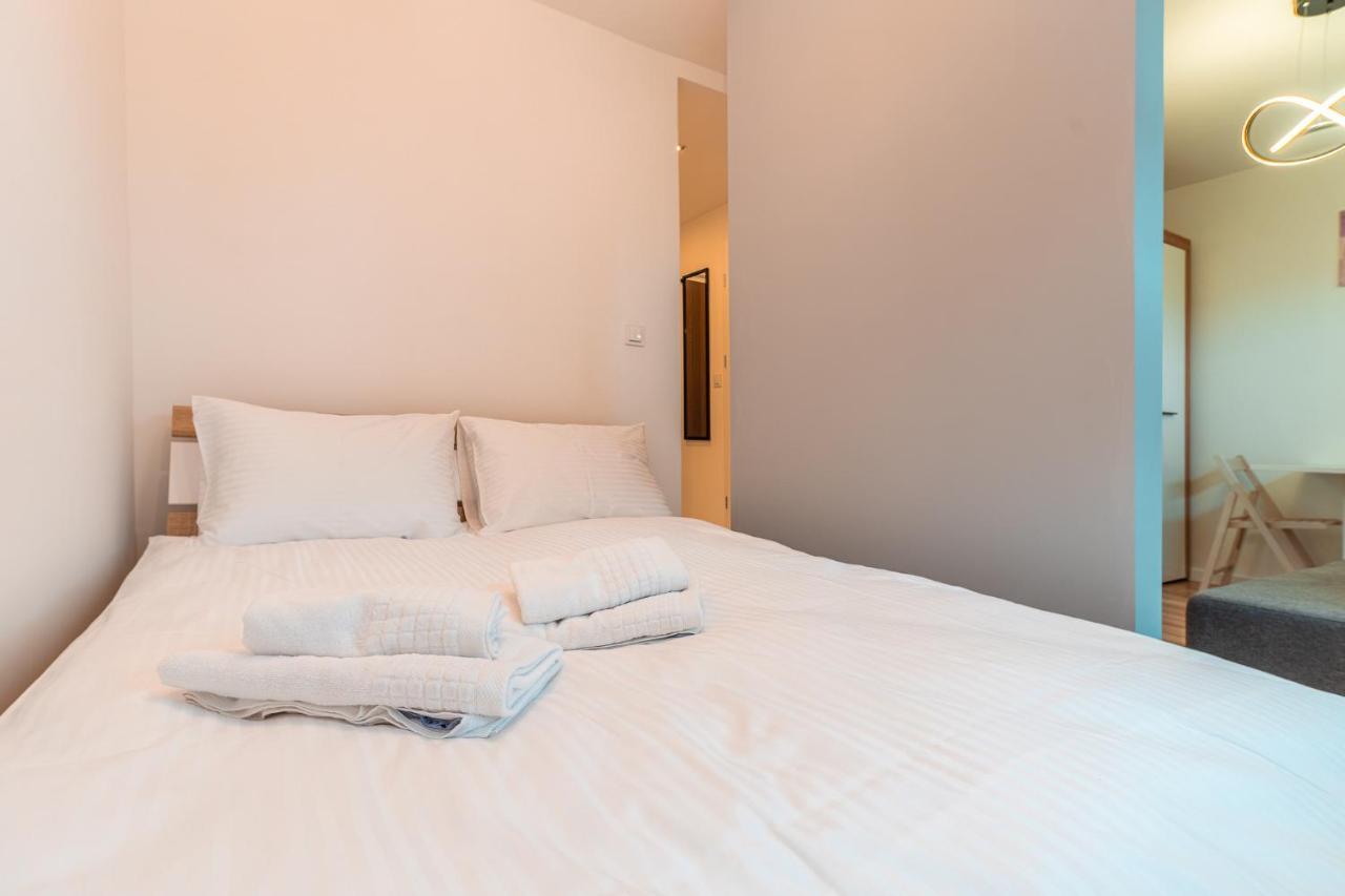 Brozka Comfort Apartment Краков Экстерьер фото